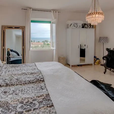 Casa Capo Дом отдыха Манерба-дель-Гарда